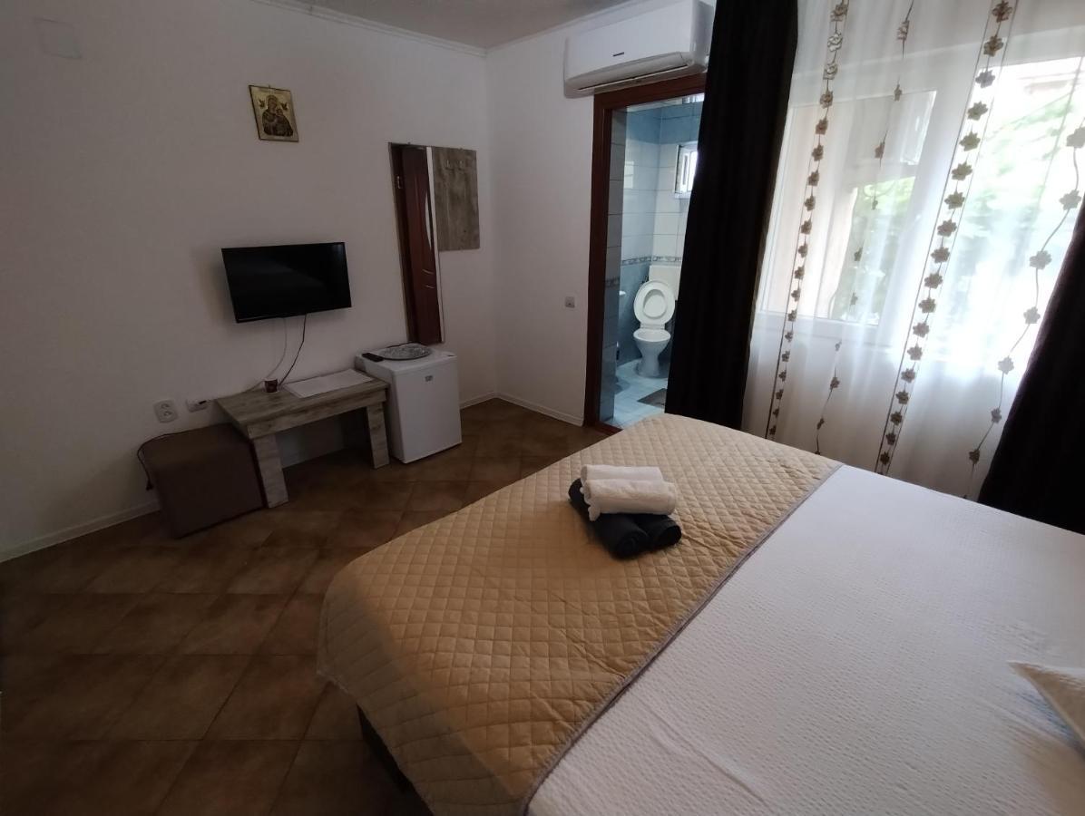 מלון קוסטינסטי Casa Aura 1 מראה חיצוני תמונה