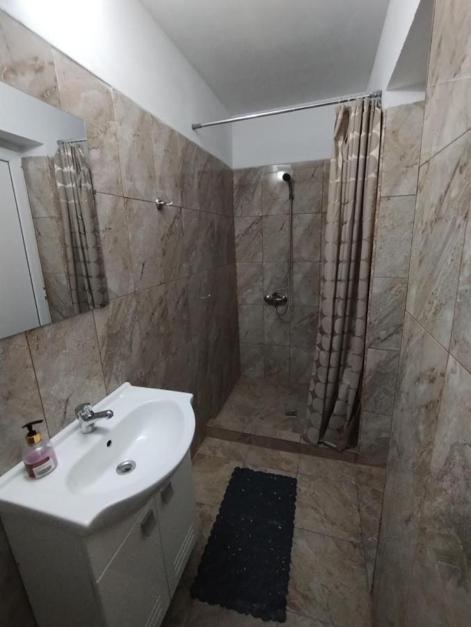 מלון קוסטינסטי Casa Aura 1 חדר תמונה