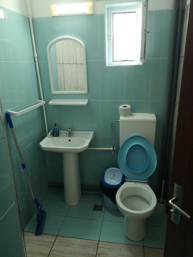מלון קוסטינסטי Casa Aura 1 מראה חיצוני תמונה