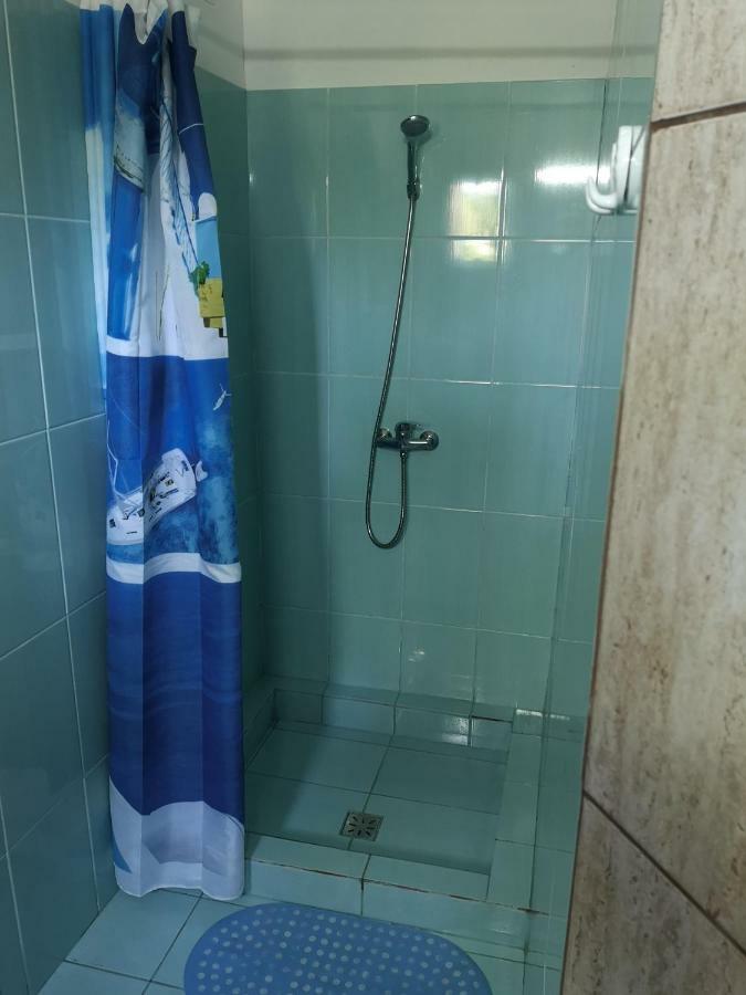 מלון קוסטינסטי Casa Aura 1 מראה חיצוני תמונה